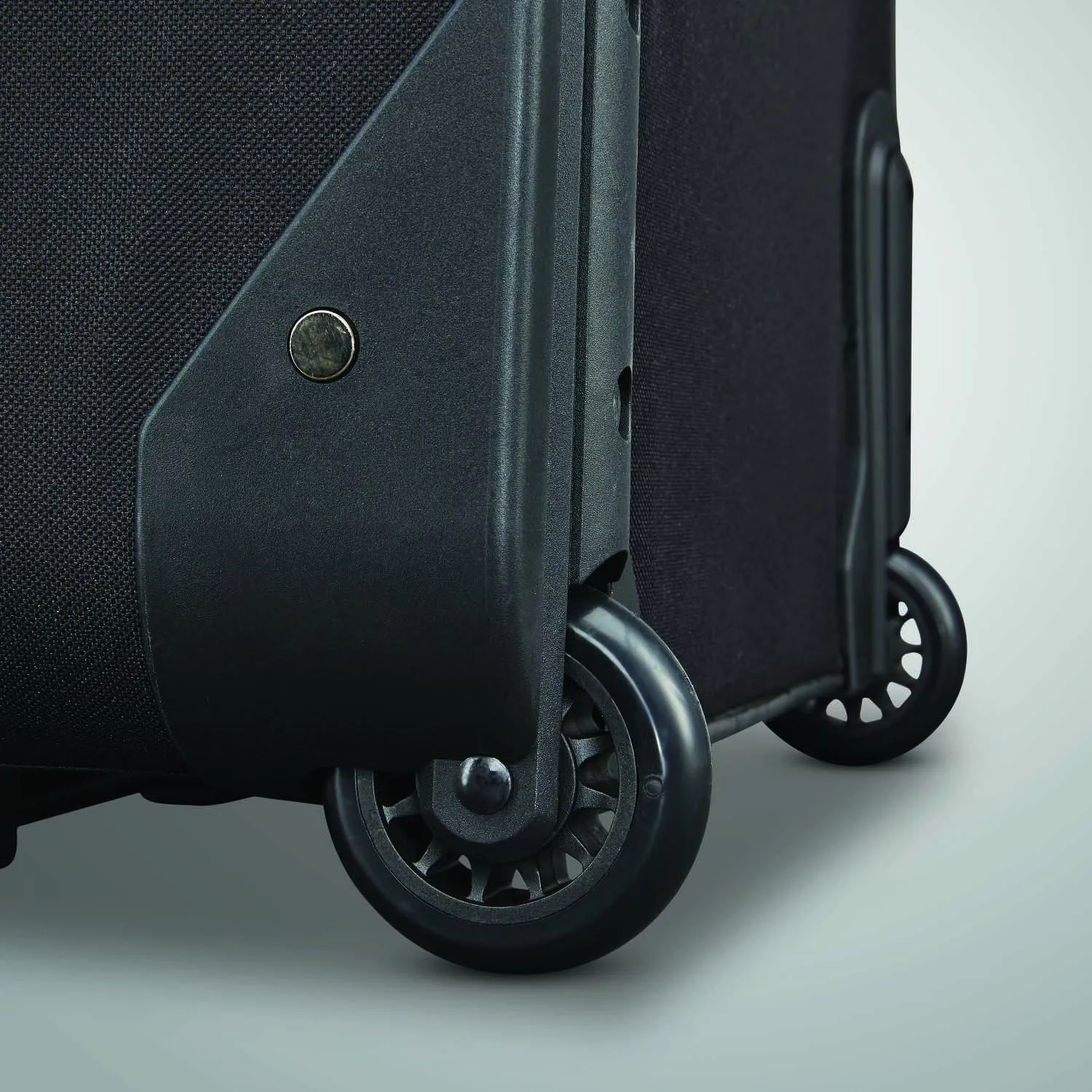 American Tourister Fieldbrook XLT Softside Upright Luggage, Black, 4-Piece Set (BB/DF/21/25)