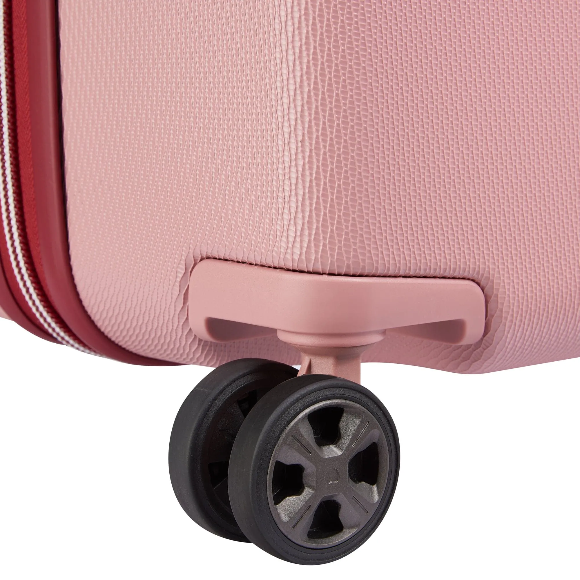 Delsey Chatelet Air 2.0 21" Carry-On Luggage