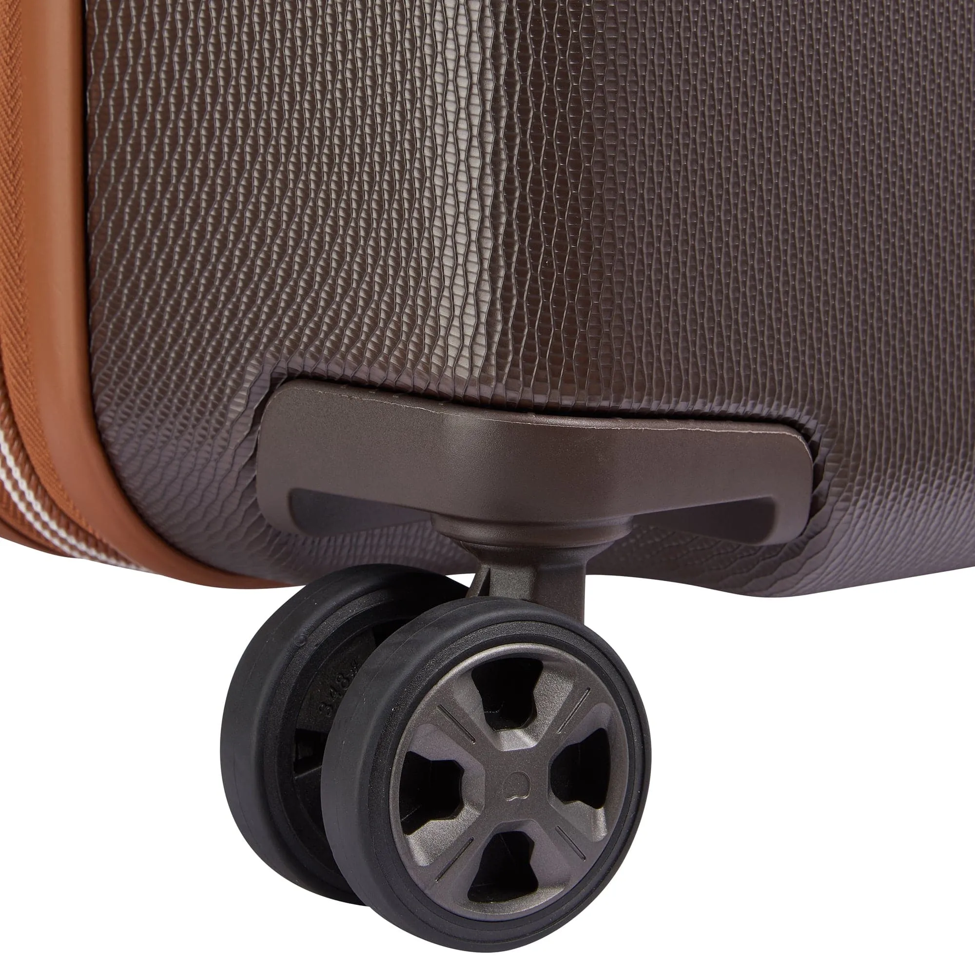 Delsey Chatelet Air 2.0 21" Carry-On Luggage