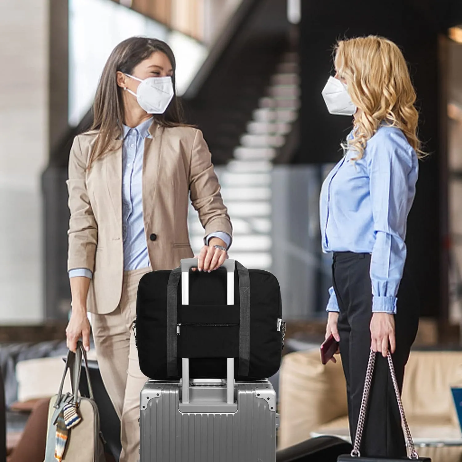 For Spirit Airlines Personal Item Bag 18x14x8 Foldable Travel Duffel Bag Tote Duffle Carry on Luggage for Women and Men 30L(Black (With Shoulder Strap))