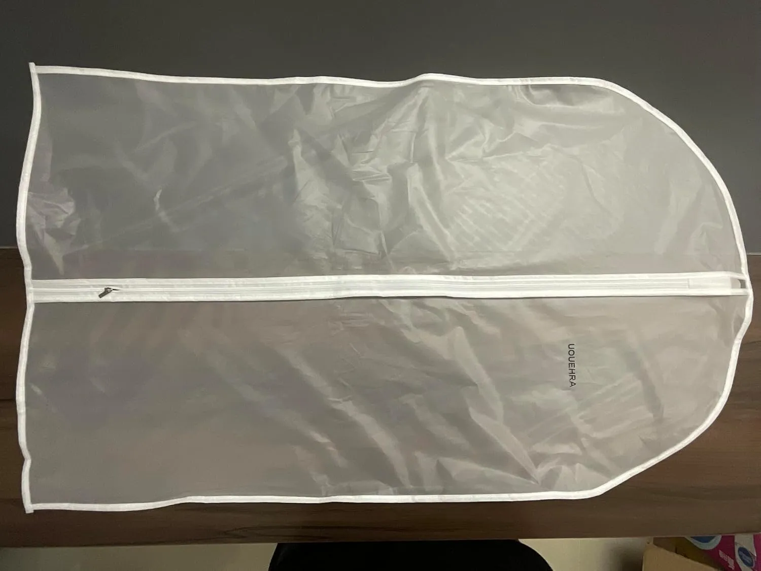 Hanging Garment Bags Cover 24''X48'' Lightweight Clear White Suit Protector Cover Bag (Pack of 6) with Study Full Zipper for Suit Clothes Storage Closet