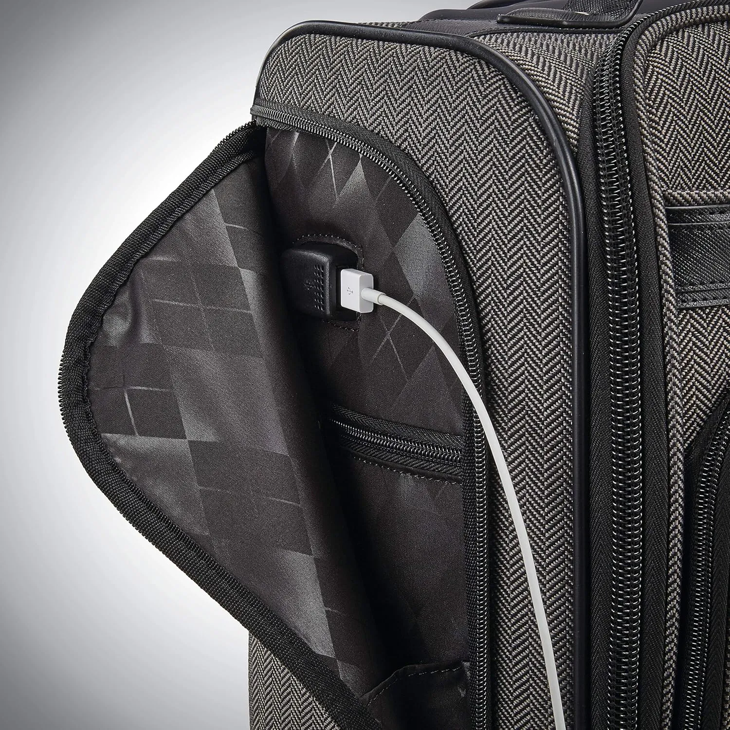 Hartmann Herringbone Deluxe Underseat Carry On Spinner, Black