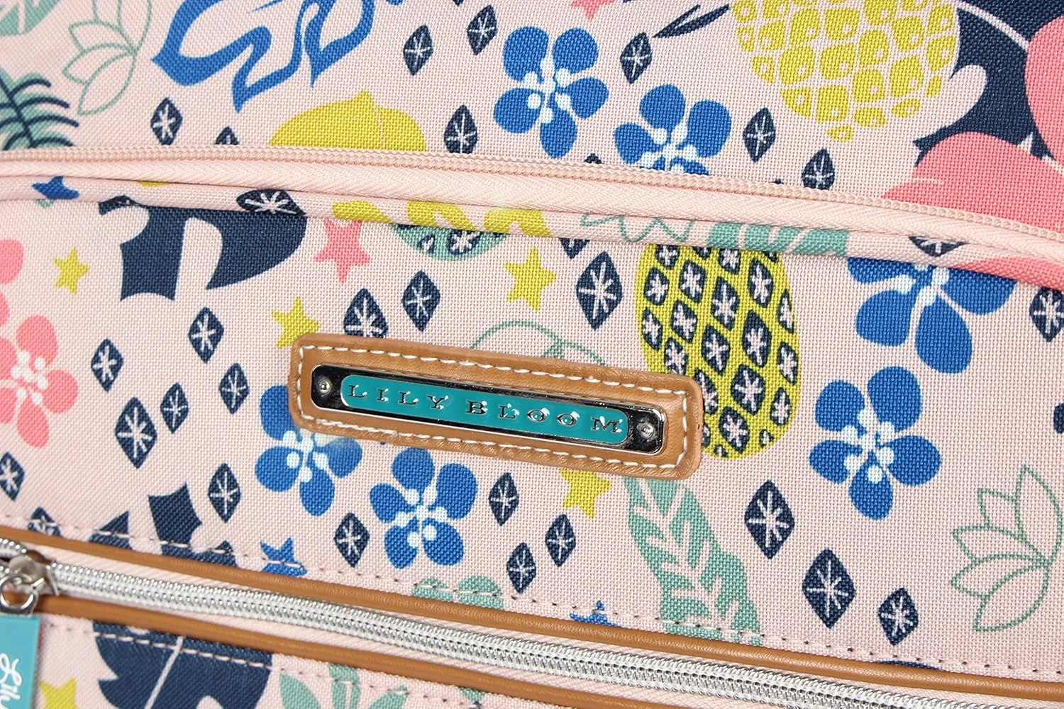 Lily Bloom Luggage 24" Expandable Design Pattern Suitcase With Spinner Wheels For Woman (24in, Trop Pineapple)