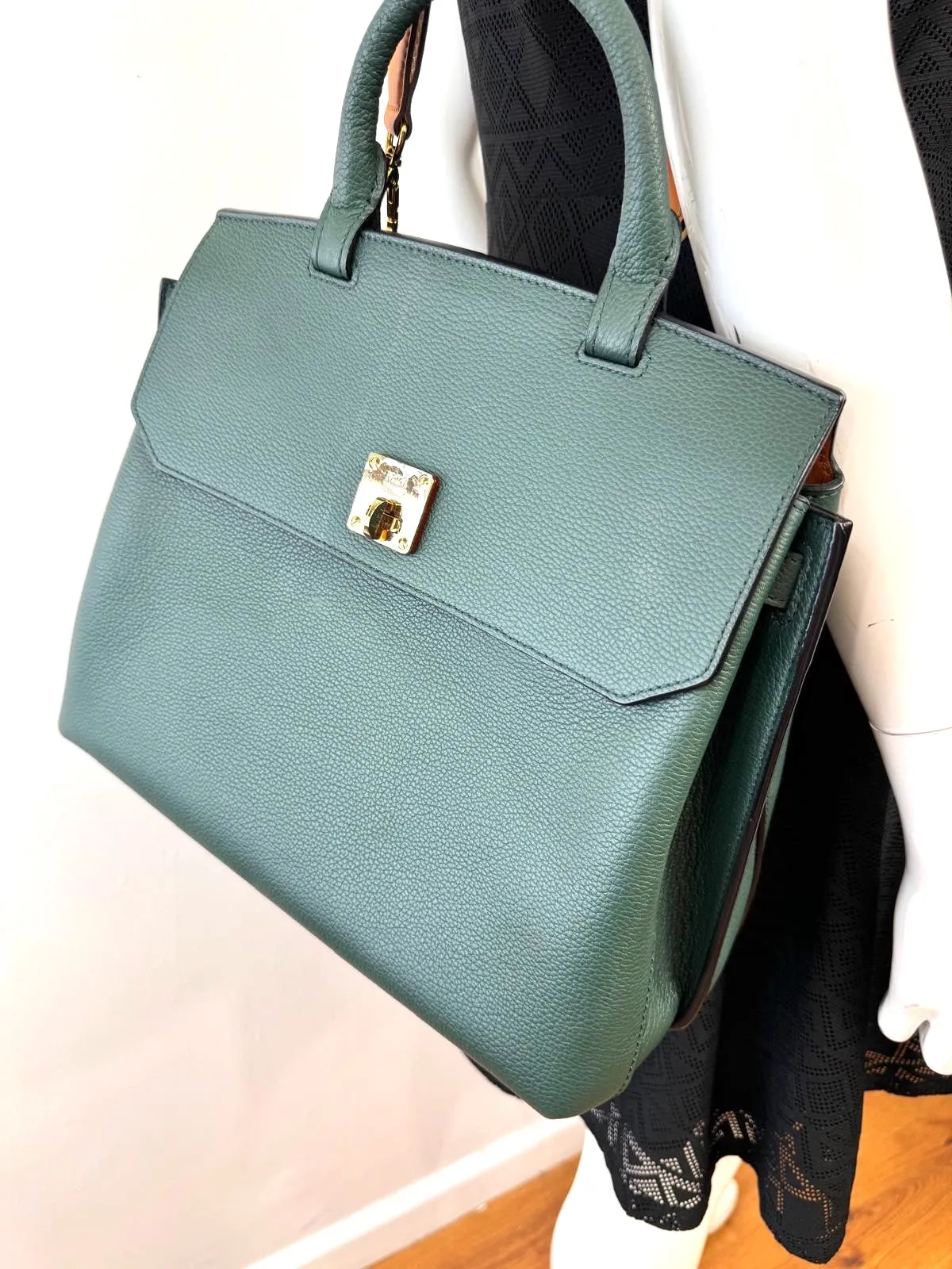MCM GRAINED CALFSKIN LEATHER LARGE MILLA CONVERTIBLE BACKPACK