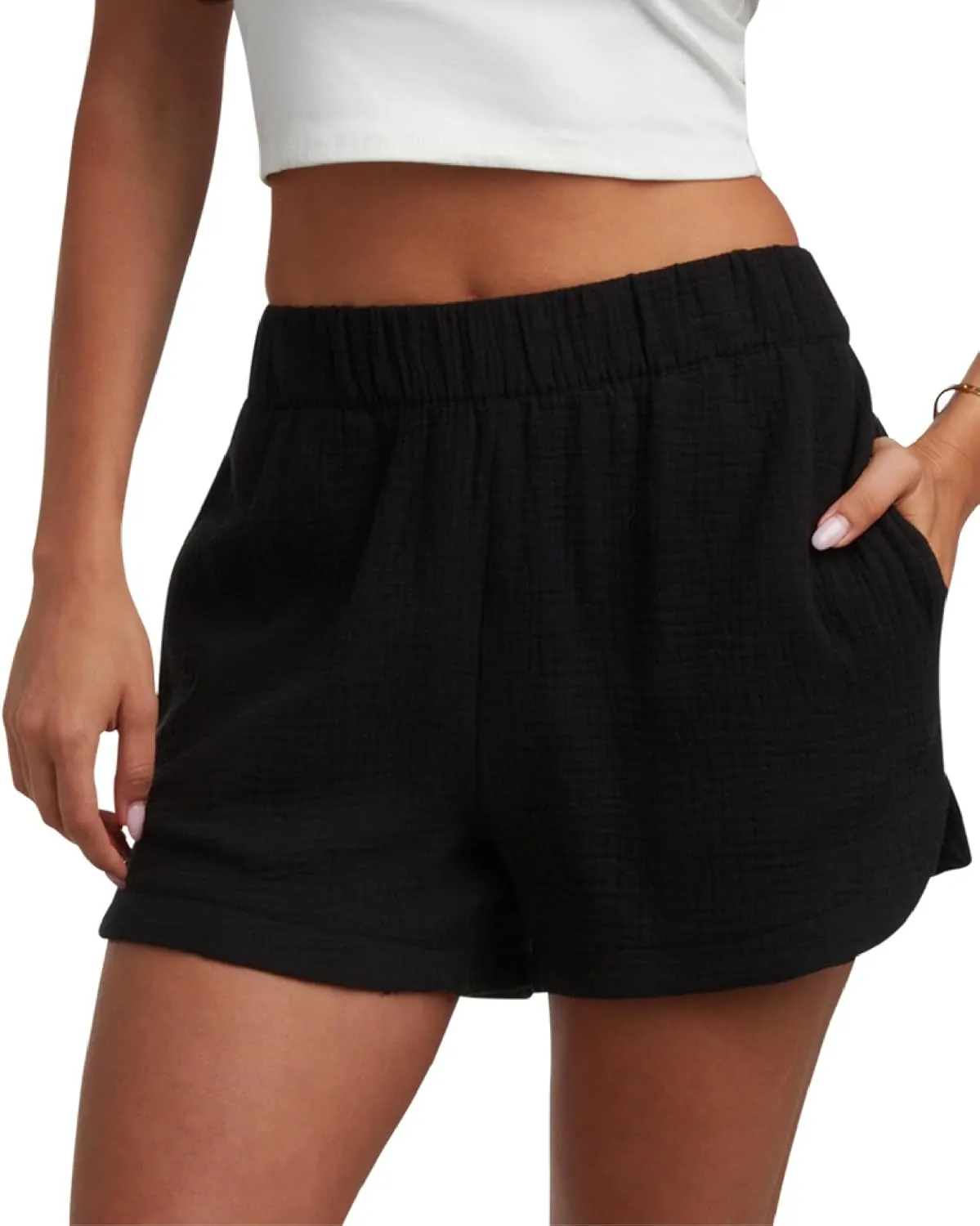 Spyder Womens Athletic Shorts - Lightweight Woven Pull On Workout Shorts for Women with Pockets for Gym and Casual Daily Wear
