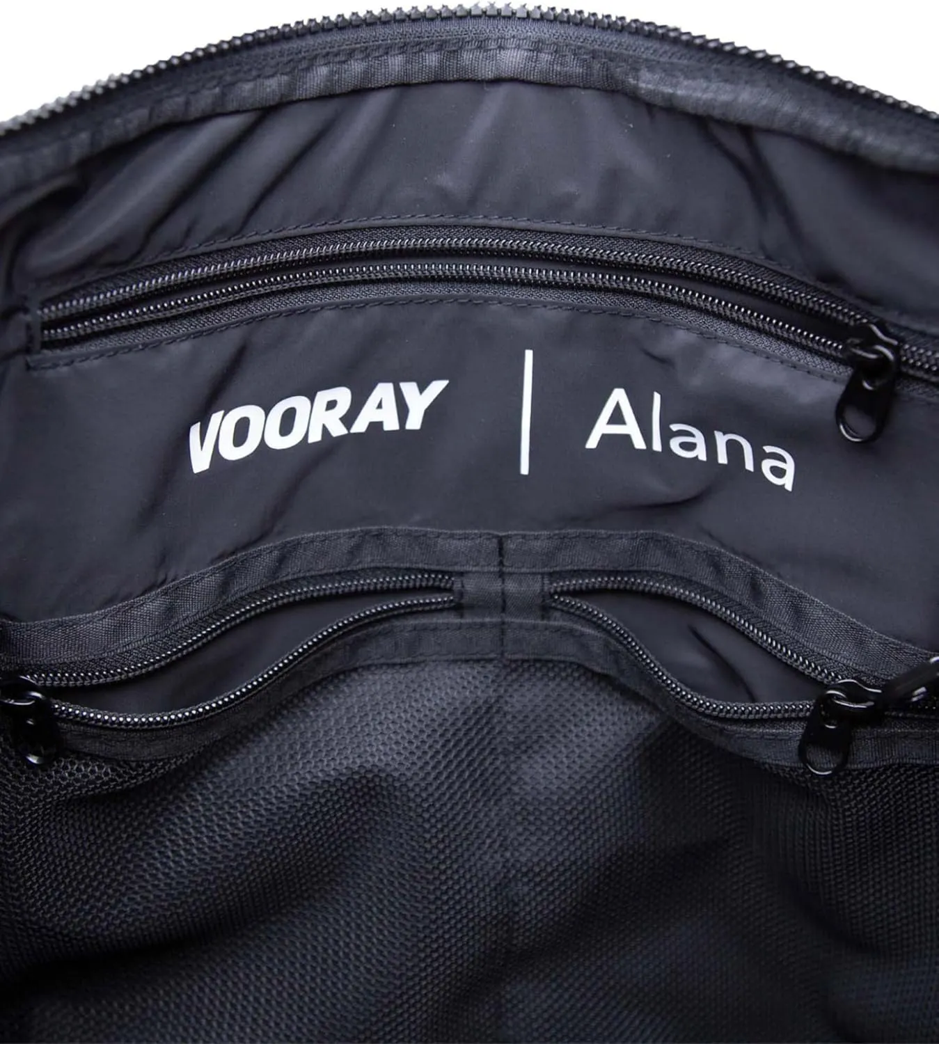 Vooray Alana Duffel Bag – Small Lightweight Travel Bag with Laptop Sleeve, Sports Gym Duffel for Women & Men, Weekender for Overnight, Everyday Use, or Hospital Travel