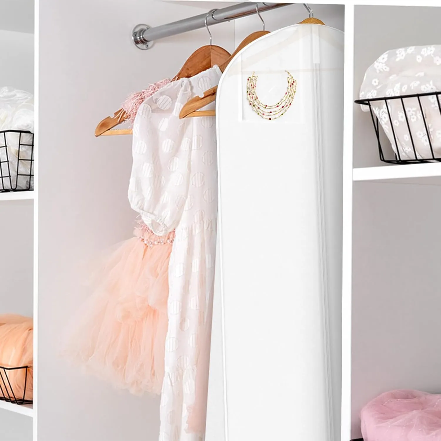 White Wedding Dress Garment Bag, 16" Wide Gusset Dress Bags for Gowns, Long Evening Dresses & Prom Dresses for Women, Bride, Bridesmaid, Wedding Dress Bag, Dress Garment Bag Women, 70x24x16"