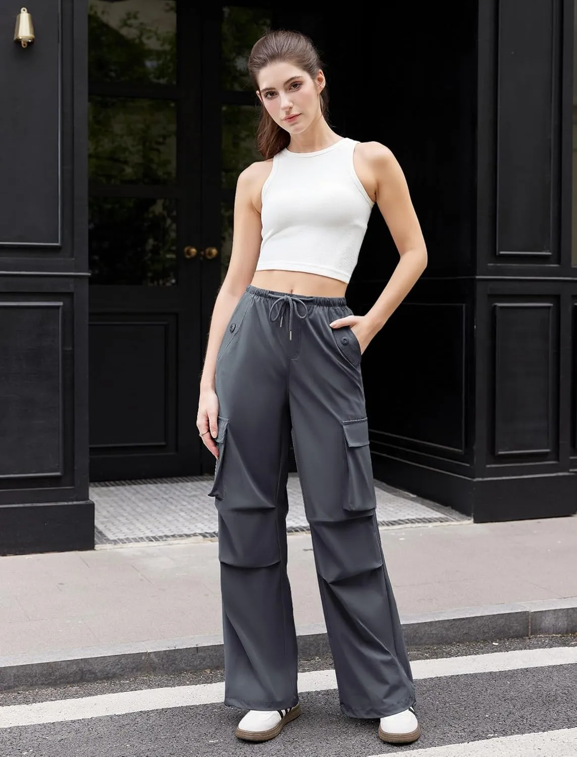 Womens Cargo Pants Elastic Waist Wide Leg Parachute Pants with 4 Pockets Baggy Hiking Trousers Travel Y2K Waterproof